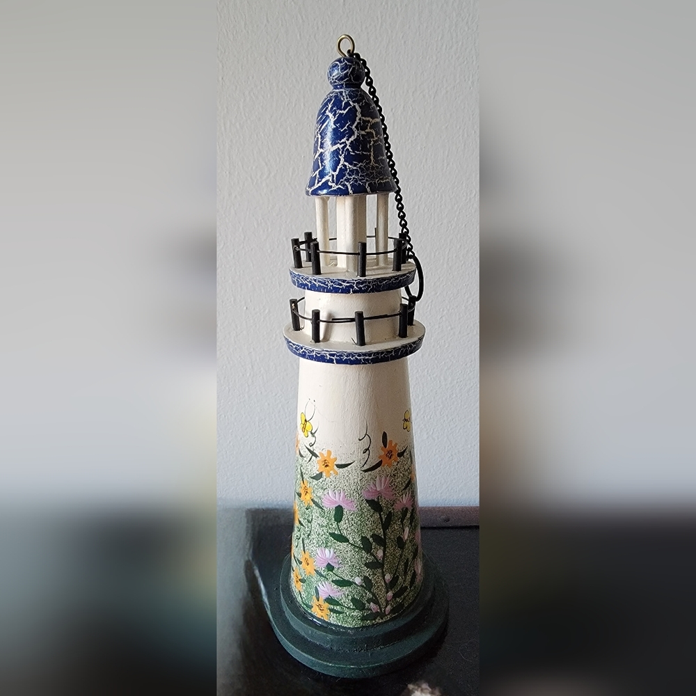 Decorative Ornamental Wood Lighthouse Handpainted w/Floral Designs Pre-owned